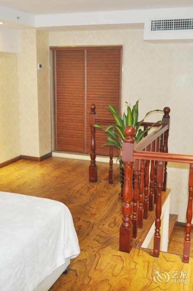 June Hotel Чанчун Екстериор снимка