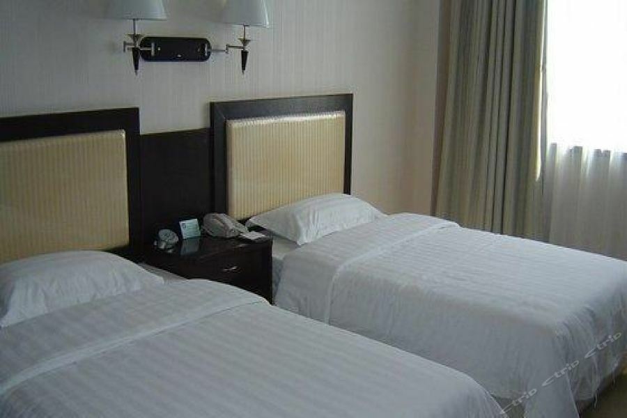 June Hotel Чанчун Екстериор снимка